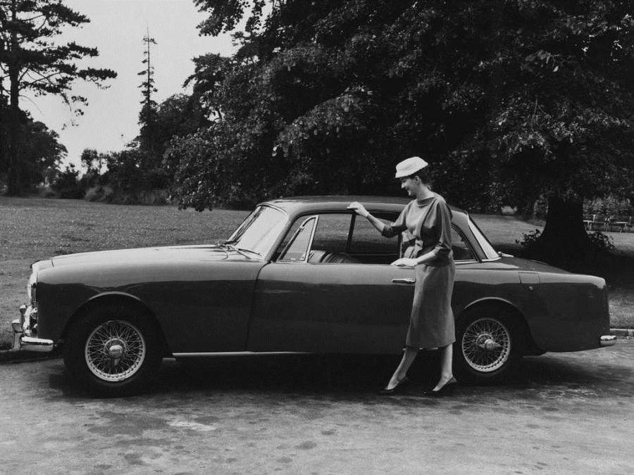  Alvis TD21 Coupe Park Ward 1958 года  (фото 2 из 2)